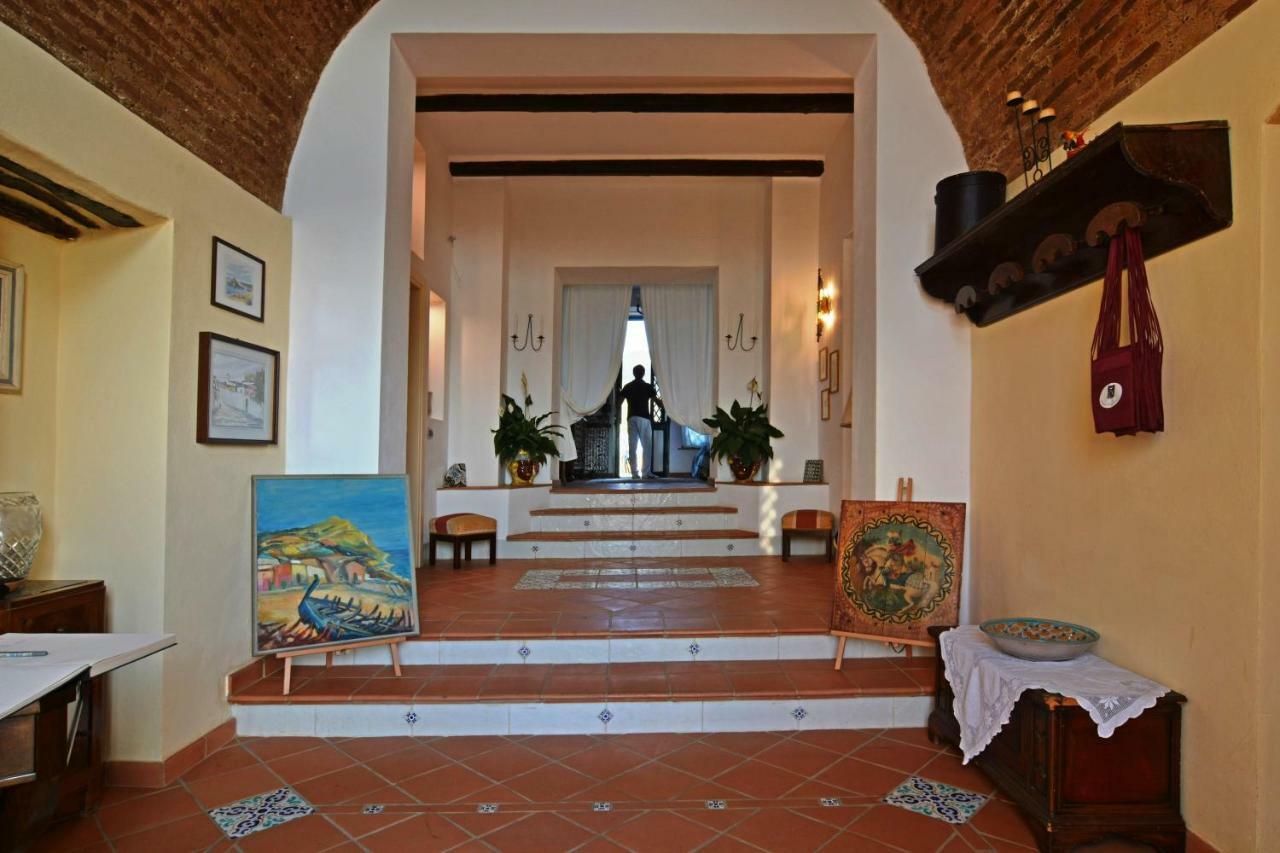 Tenuta Rasocolmo Messina Exteriör bild